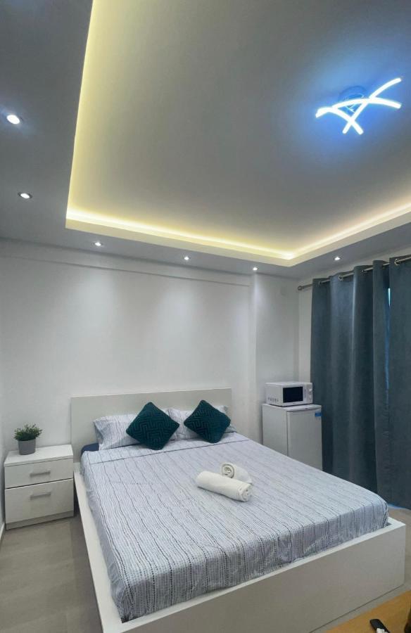 Studio Appartament Bright City Nuevo! Torremolinos Bagian luar foto