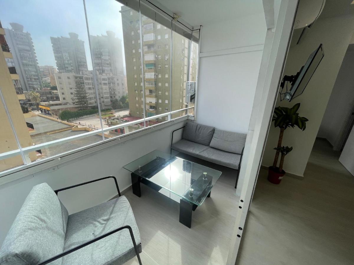 Studio Appartament Bright City Nuevo! Torremolinos Bagian luar foto